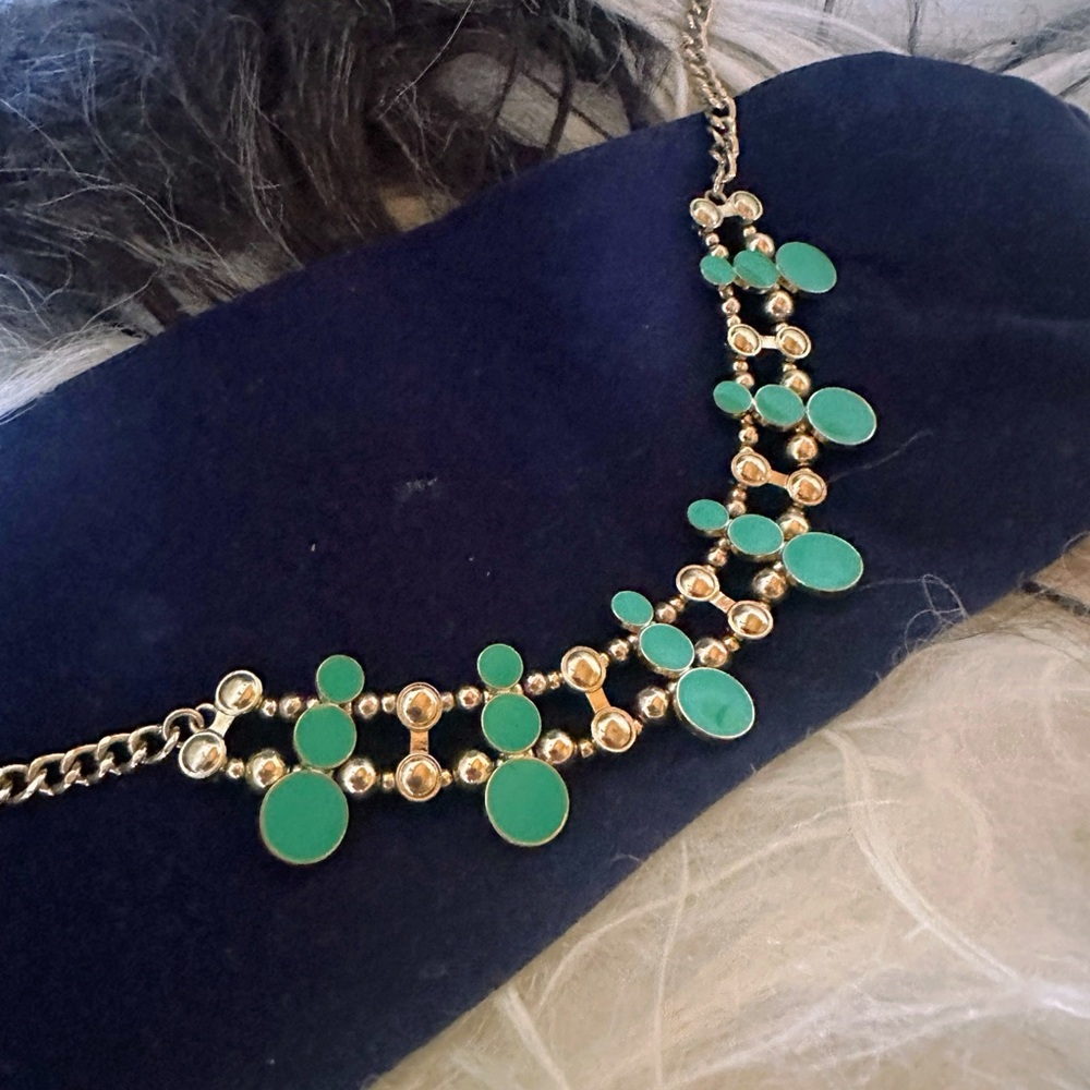 Emerald Green Gold Choker Necklace